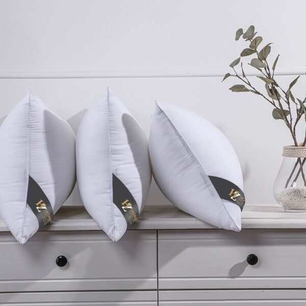 Hilton Premium Pillow